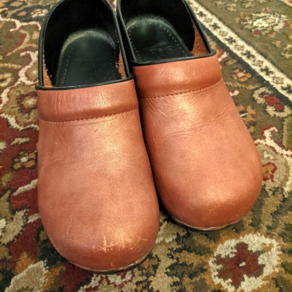 Dansko Womens Brown Leather Professional Work Slip On Clog Shoes Size 9.5